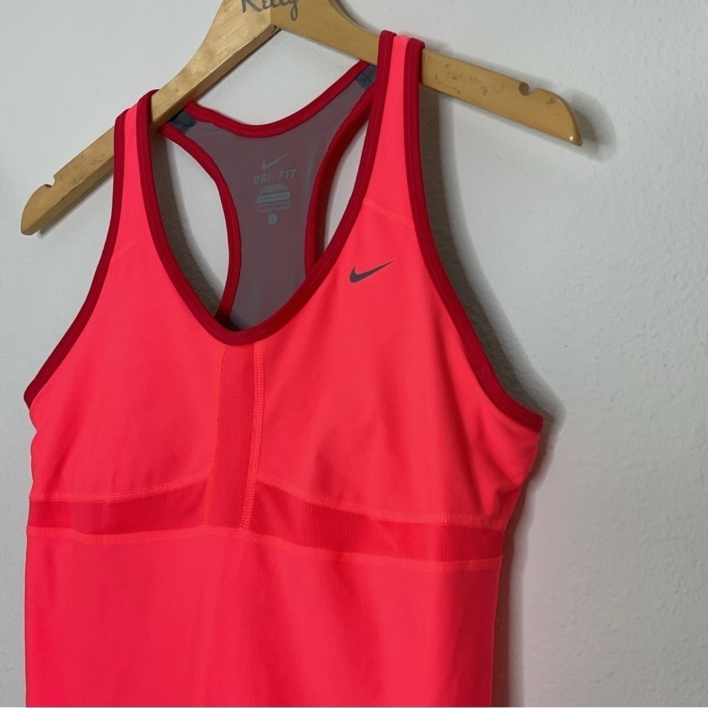 Nike Dri-Fit Workout Tank Top - Picture 2 of 5